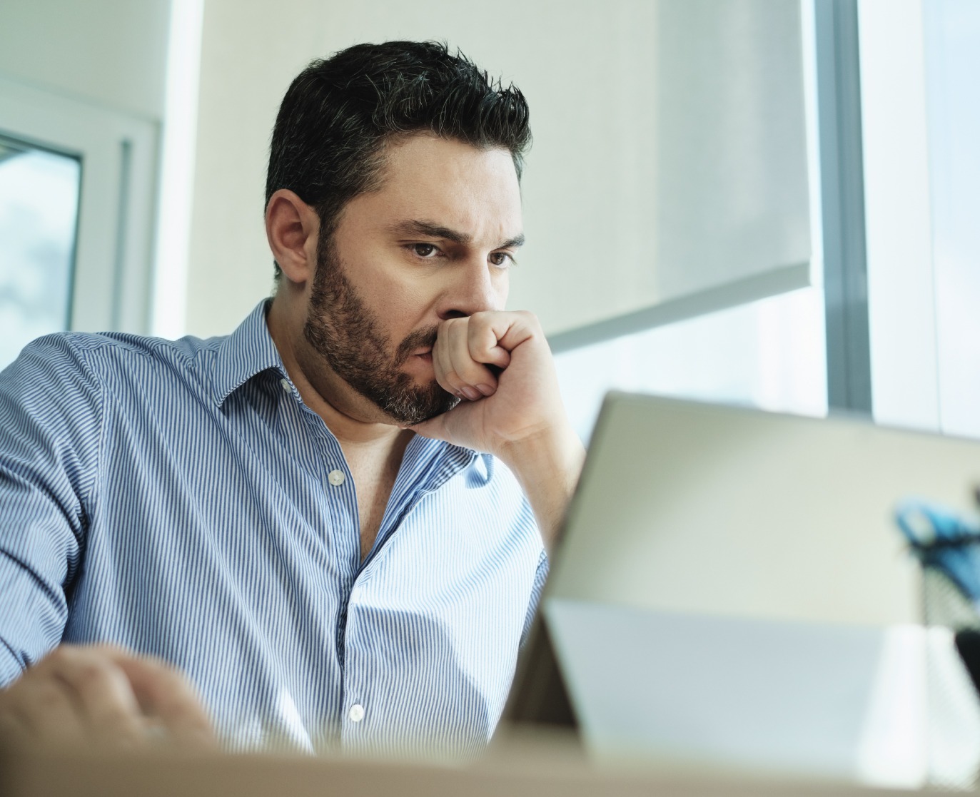 Man viewing cash flow on Cash Flow Updates
